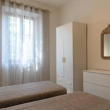 Villino I Fiori D'estate דירה פורטופראיו